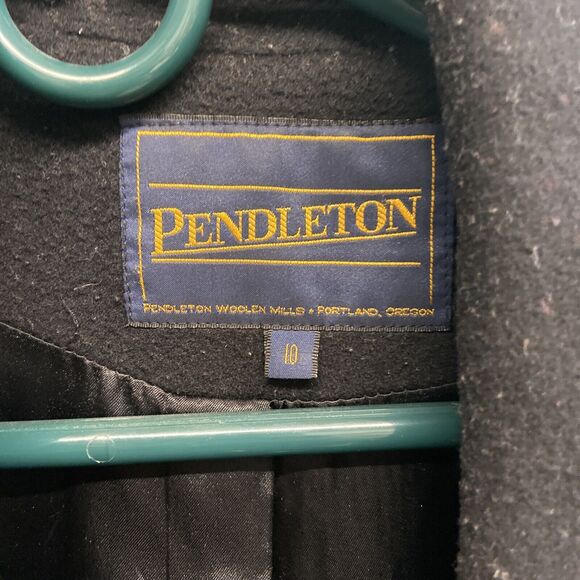 Pendleton Pea Coat Women's Size 10 Woolen Mills Black Overcoat 100% Wool - Picture 2 of 12